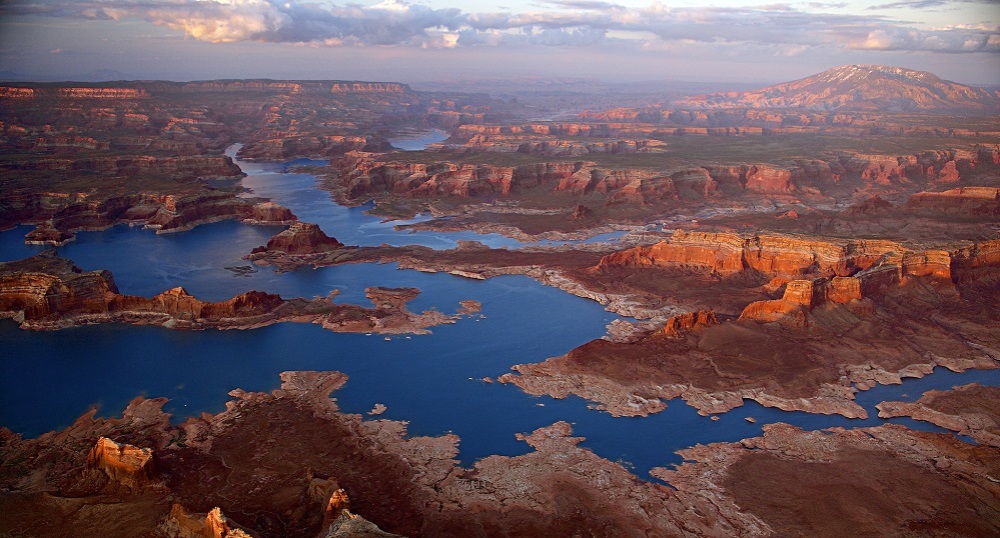 Scenic aerial of Lake Powell and rock formations. MICHAEL MELFORD/National Geographic